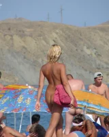 Nude Beach for You - 19-imgr-112-